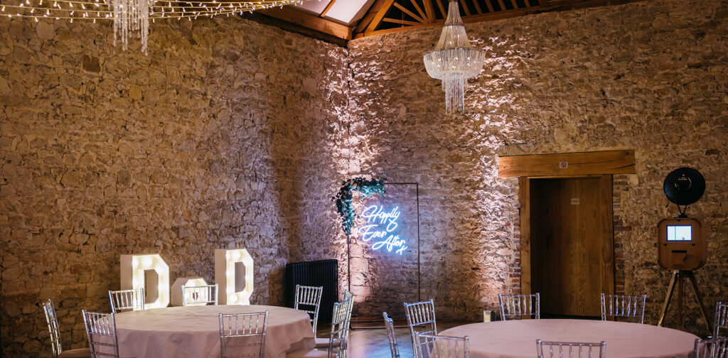 Rustic-Wedding-Venue-Berkshire